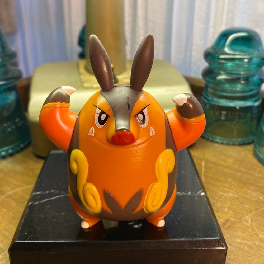 2012 McDonalds Pokemon Pignite Figure